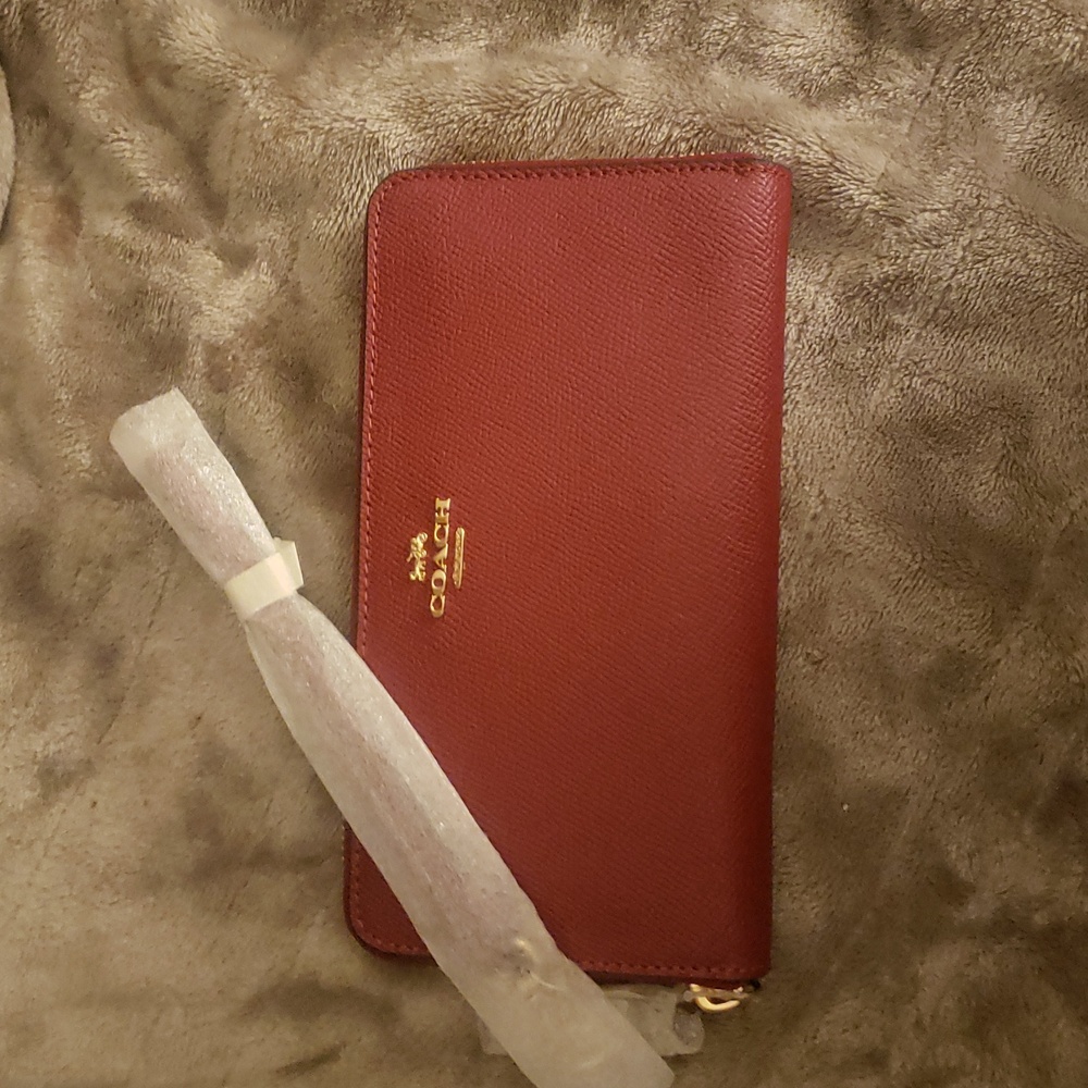 Coach Long Zip Around Wallet Crossgrain Leather New